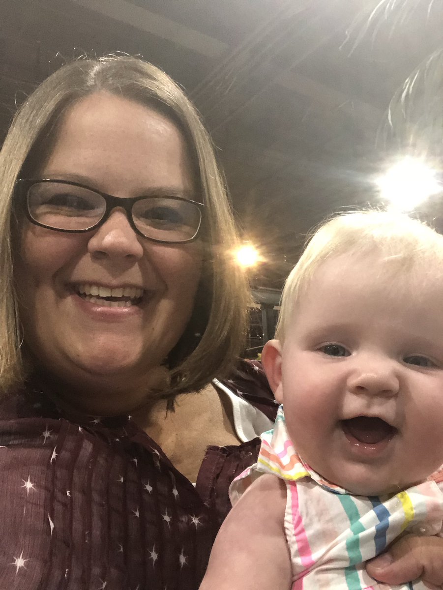 MrsBayerle's tweet photo. We have had the BEST summer! I completed the board! #SomosMaxwell #VivaVerano #SummerSelfieChallenge https://t.co/TowDcjMFIS