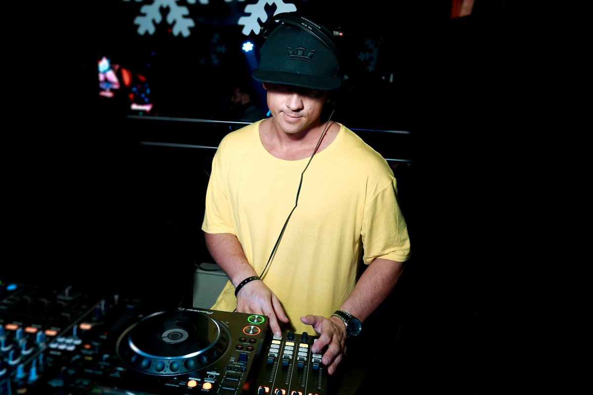 Matías Sundblad en ALUCINATION 

<a href="/jet_ba/">Jet Buenos Aires</a> @budargentina