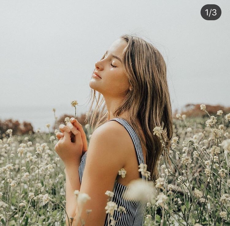 DannaCa50848325's tweet photo. Look this baby @annieleblanc #ChoiceMusicWebStar https://t.co/m8ecxwcLly