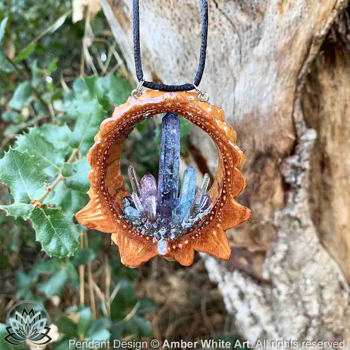 AwApendants's tweet image. This one is a beaut of Tanzanite! &amp;lt;3 #inlove Latest Addition of my Crystal Pinecone Pendants. AwA Crystal Pinecone Pendant etsy.me/2TlV6ih #jewelry #necklace #opal #angelaura #tanzanite #purple #pineconependant #pineconependants #theverybestofetsy #angelaura