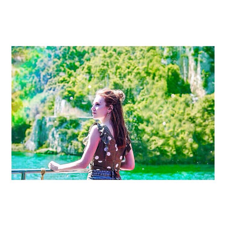 A view looking at a view  #ElçinSangu