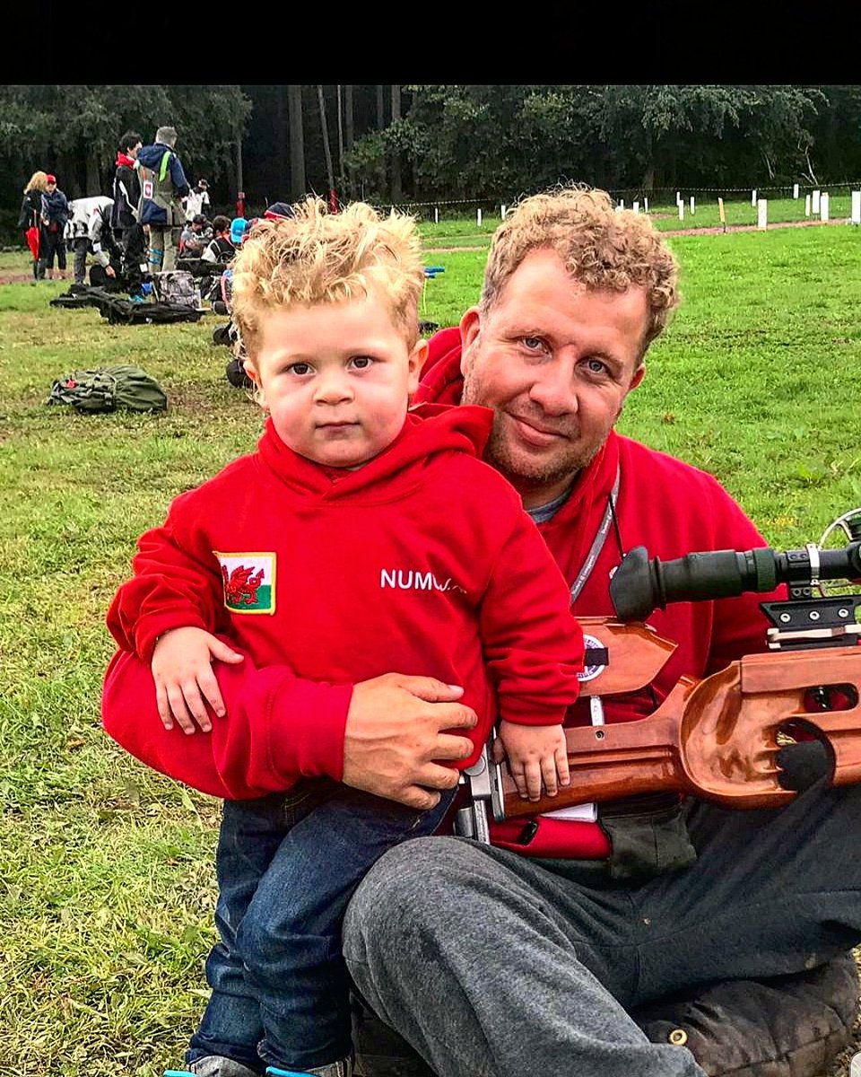 PestPontypool's tweet photo. Well I was in Coventry for the field target world championships I believe there was 450 entries from all over the world very happy with my result of 44th couldn't of done it without my son win daddy win hes my shadow please check out my YouTube and Instagram  pontypoolpestcontrol https://t.co/jnPpef4B6x