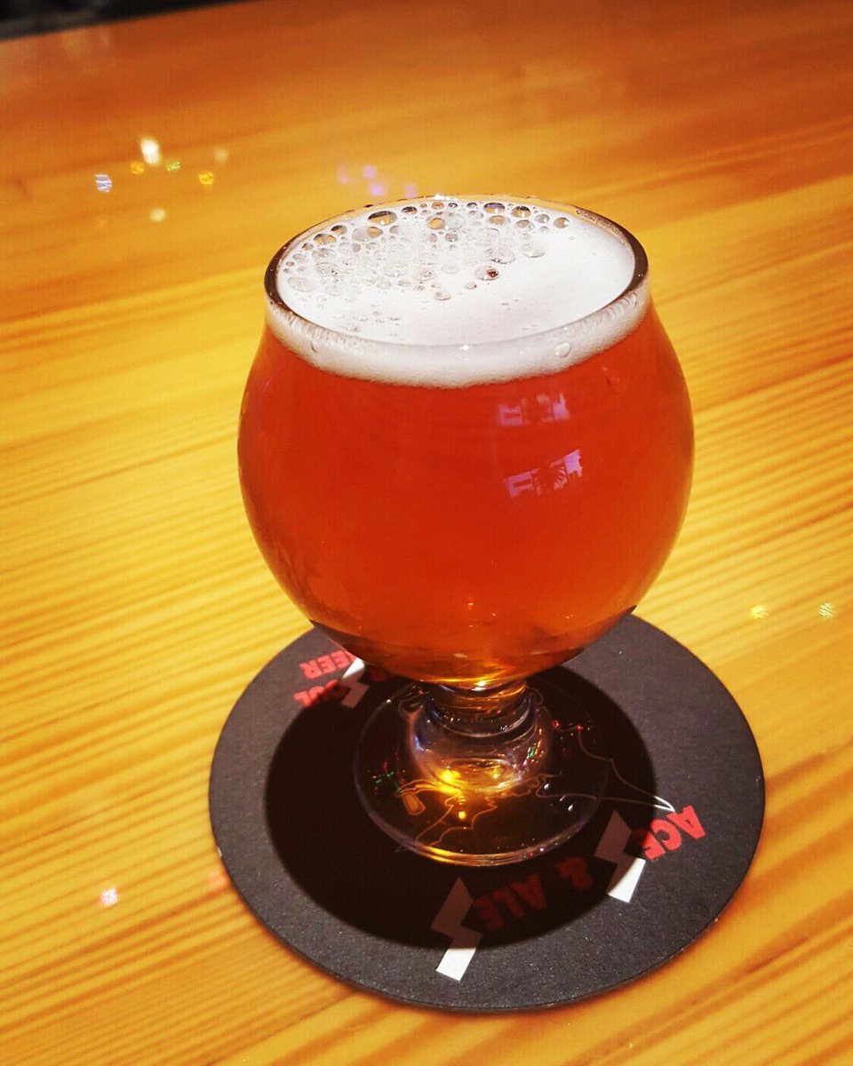 Need your Mango/Honey fix?
*La Tarte Mango Lassi*
Mixed Fermentation Sour
Stop by for some today!
📸: doublejmg
#mango #honey #yum #mangolassi #sourbeer #sour #beer #limited #tart #mixedfermentation #anaheim #drinklocal #craftbeer #ocbrewersguild