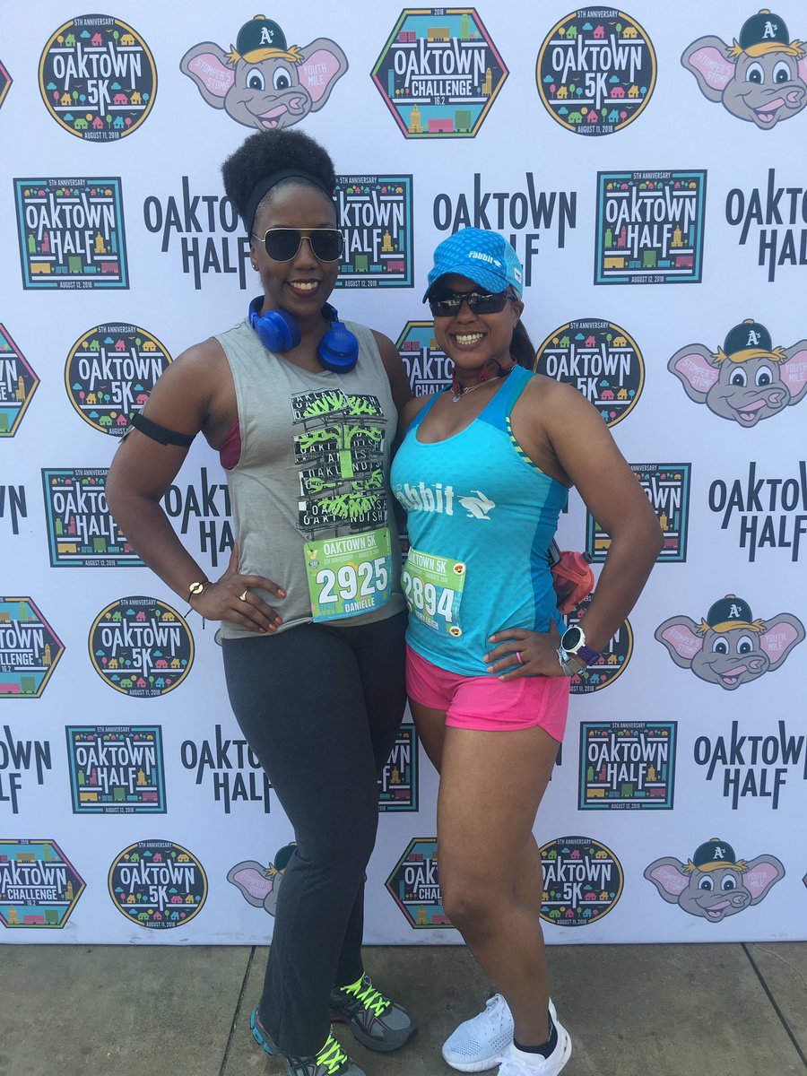 ckittiesprint's tweet photo. Oakland is always amazing, but it just wasn’t the same without my #RunnerBae! It felt plain weird being in your hometown without you @_RunITDanO! Miss you bunches! 💕 #OaktownHalf #TheTOWN https://t.co/b30T1i2Sce