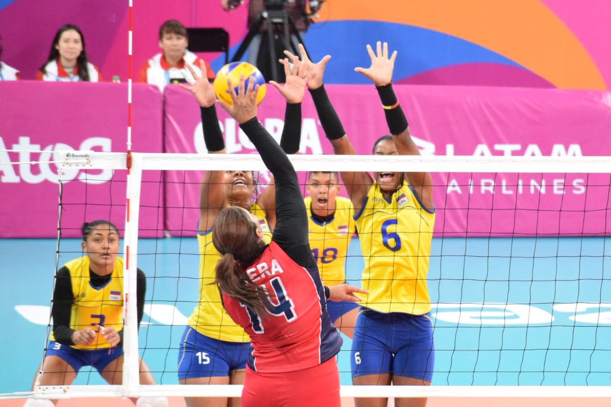 HipolitoPte's tweet photo. En #HipólitoSectorExterno felicitamos a #LasReinasDelCaribe, quienes se coronaron Campeonas de los Juegos Panamericanos Lima 2019. #TenemosElOro #ArribaDominicana #TeamDom #PanamRD. https://t.co/KfSzIdL7jM