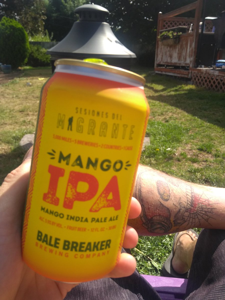 grumpykore's tweet photo. Cheers EQUALS...☀️ Listening to OCTANE CHILLaXin Saulday🤘 #riseasequals #balebreaker #freshoffthefarm @saulband https://t.co/xPg2inp4aD