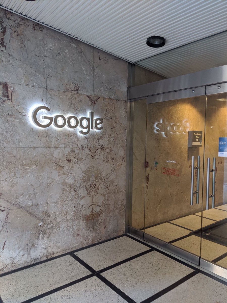 lenztpaul's tweet photo. On my way home from the first DSC summit of the year in the home of the champs in Toronto! It was an amazing weekend with the other Canadian leads and the #Google team. Looking forward to work with together with this great community #CanadaDSC2019 #VIU #VIUniversity https://t.co/2RhB3UTXLA