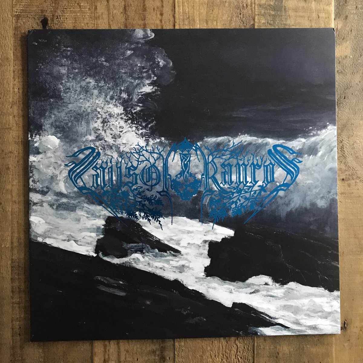 doomedparade's tweet photo. #FallsOfRauros - Patterns in Mythology
2019

In case you were wondering what the best album of 2019 is thus far, this is it.

As it stands with any other #BlackMetal* standouts, put this up there with #DeadToADyingWorld, #Frosthelm, #Ellende, #Enisum and #Isgalder.

*transcends https://t.co/rY7P019k6P