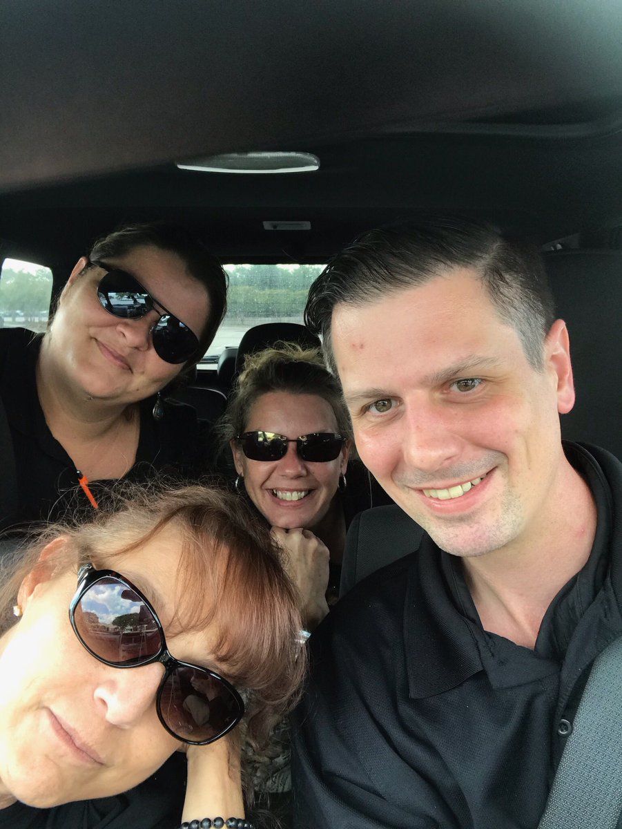 THDccarpenter tweet media