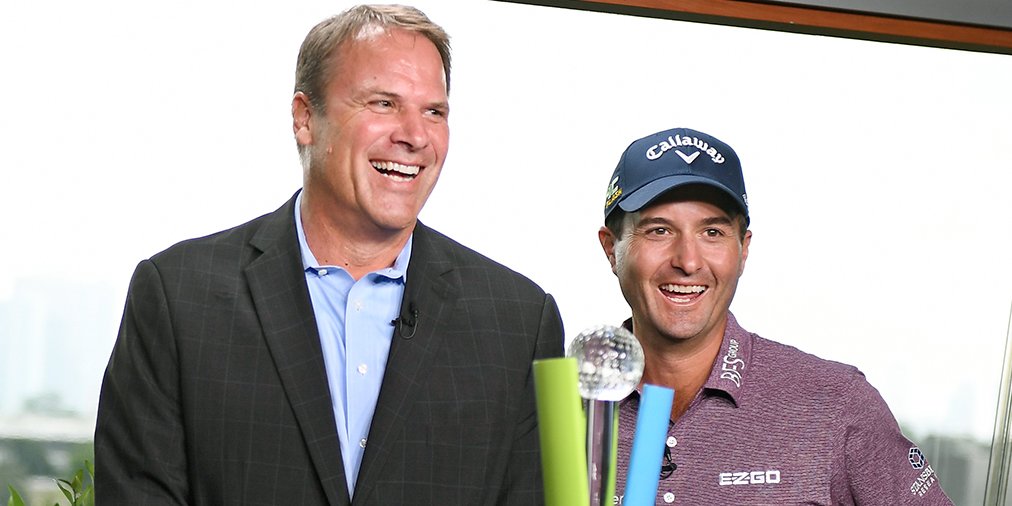 MetLife's tweet photo. Congratulations to the 2019 #MetLifeMatchup champion @K_Kisner! MetLife Chief Investment Officer, Steve Goulart presented him with his trophy and $750K check to be donated to the @KizFoundation. Thank you to all players and fans for your support — we look forward to next season! https://t.co/GP26oOQOX7