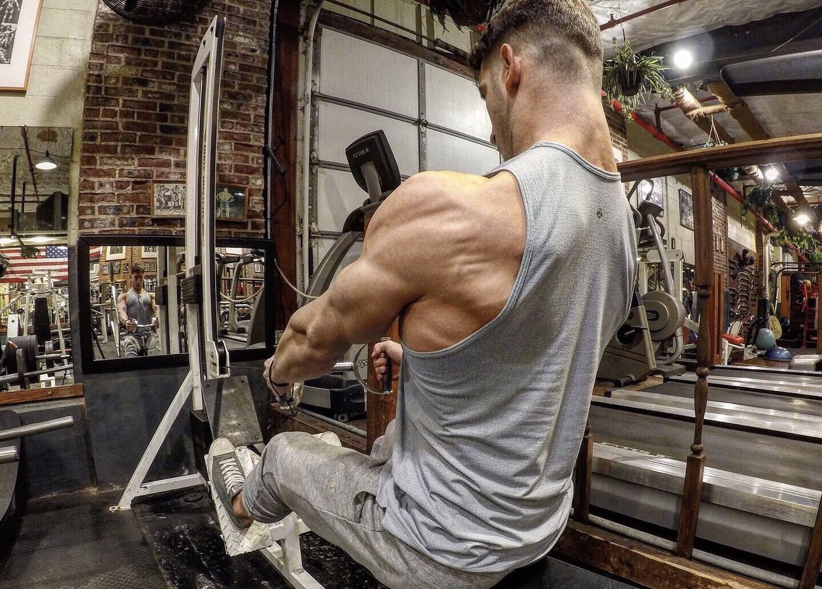 Not working hard 😓 enough is the # 2 reason for not reaching a fitness goal. (Diet is # 1, of course). 

Train to failure! Why, and how: bit.ly/2TohhUL