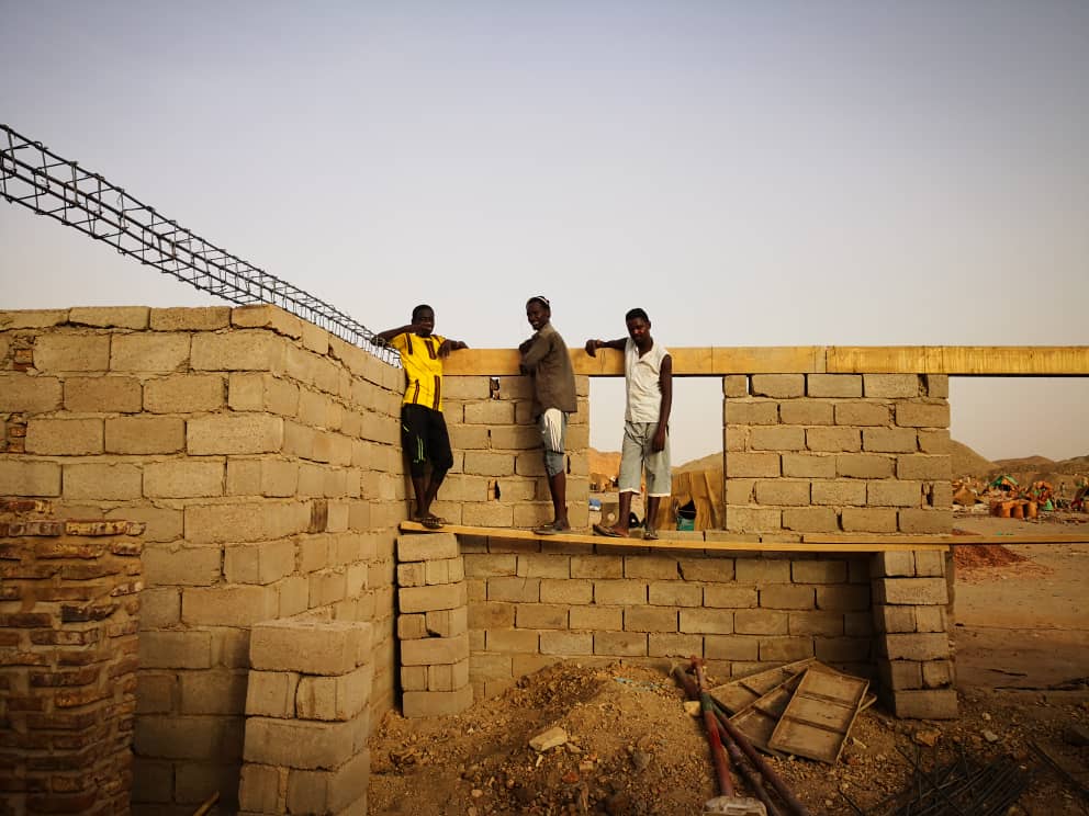 لكل من اسعد الريم يوما..بهدية
بكلمة طيبه
بحضور جميل
بتشجيع
بمتابعه
بدعوة
بحب
اهدي لكم هذا
مسجد اخر....
نيته لكم يامن اسعدتموني😍
اللهم تقبل