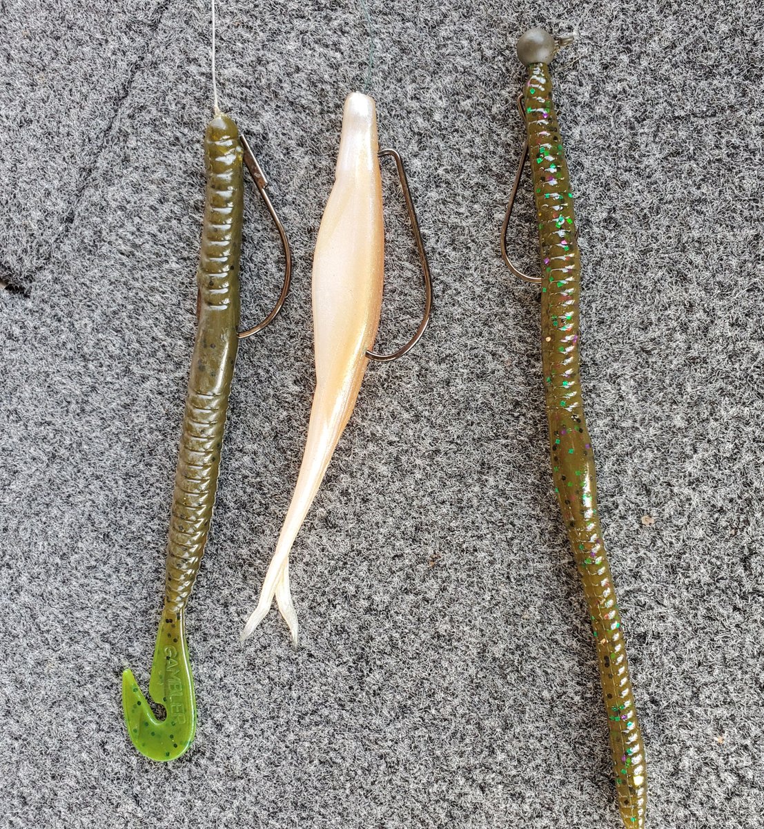 gamblerlures's tweet photo. Want to catch em' in late summer? Here's a few staples that will cover you from grass to deep water: #BurnerWorm #SuperStud #Sweebo https://t.co/RdIc4TqGtv