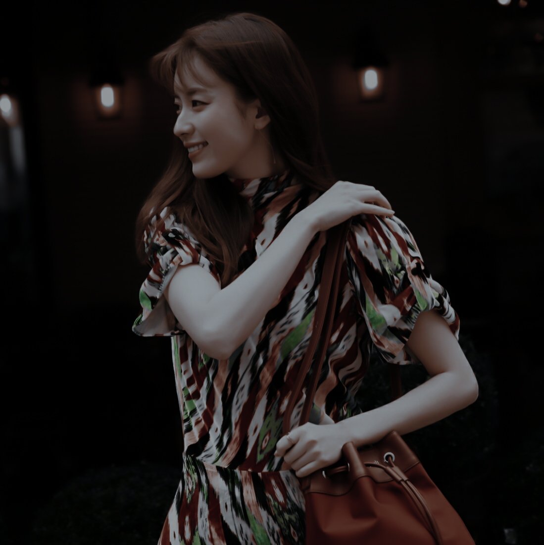 divinanoc's tweet photo. ㅤ
ㅤㅤㅤ    나는 사랑과 행복이있다 — ✿
ㅤㅤㅤㅤ got ɑ pocketful * sunshine.
ㅤㅤㅤㅤㅤ https://t.co/MpdmCQvzpy