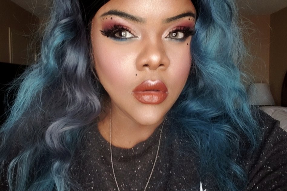 nikinami_'s tweet photo. Mini baecation๐
That #LunarBeauty @MannyMua733 Life's A Drag palette slaps ๐ as does the Moon Prism powder
@eddiefunkhouser foundation + mascara @BenefitBeauty #Kabrow #galifornia @ColourPopCo Dukes lip pencil @getdrenchedcos #BeatButWoke Comet Water #makeup #melaninpoppin https://t.co/0vhZ6GbBaG