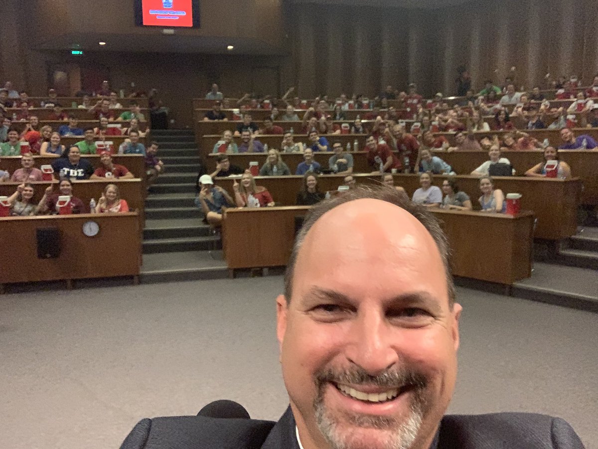 OUAD_Emeritus's tweet photo. Just met/welcomed back The Pride Of Oklahoma...THE BEST Marching Band in America.  I say #mood because I’m always fired up being around them.  Thanks to Brian Britt/ALL staff.  Blessed to work with such great people.  Appreciate their support of our student athletes. #Sooners https://t.co/eTicx1X7Hh