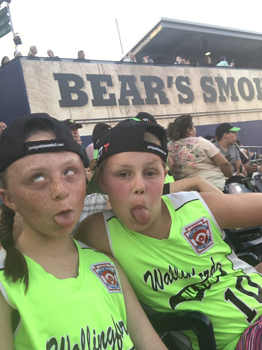 clgreenlaw's tweet photo. #nogoatsnoglory #homerunsforheros https://t.co/clq13sgUYZ