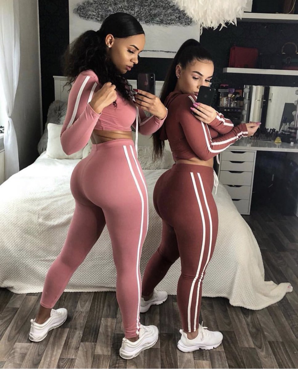 dabuttlover69's tweet photo. Besties Got Booties #thickbootyguls #dickcrushingasses #threesome #threesomedreams #grownASSwomen #CurvesAhead #sexyAF #baddies #thickhips #SexySunday #theymakemehard #iwantboth #theyfine #datass #baeoftheday #sexyasses #booty #sassysexyasses #thickchicks #thickness #thick #ass https://t.co/mzOrwJd43T
