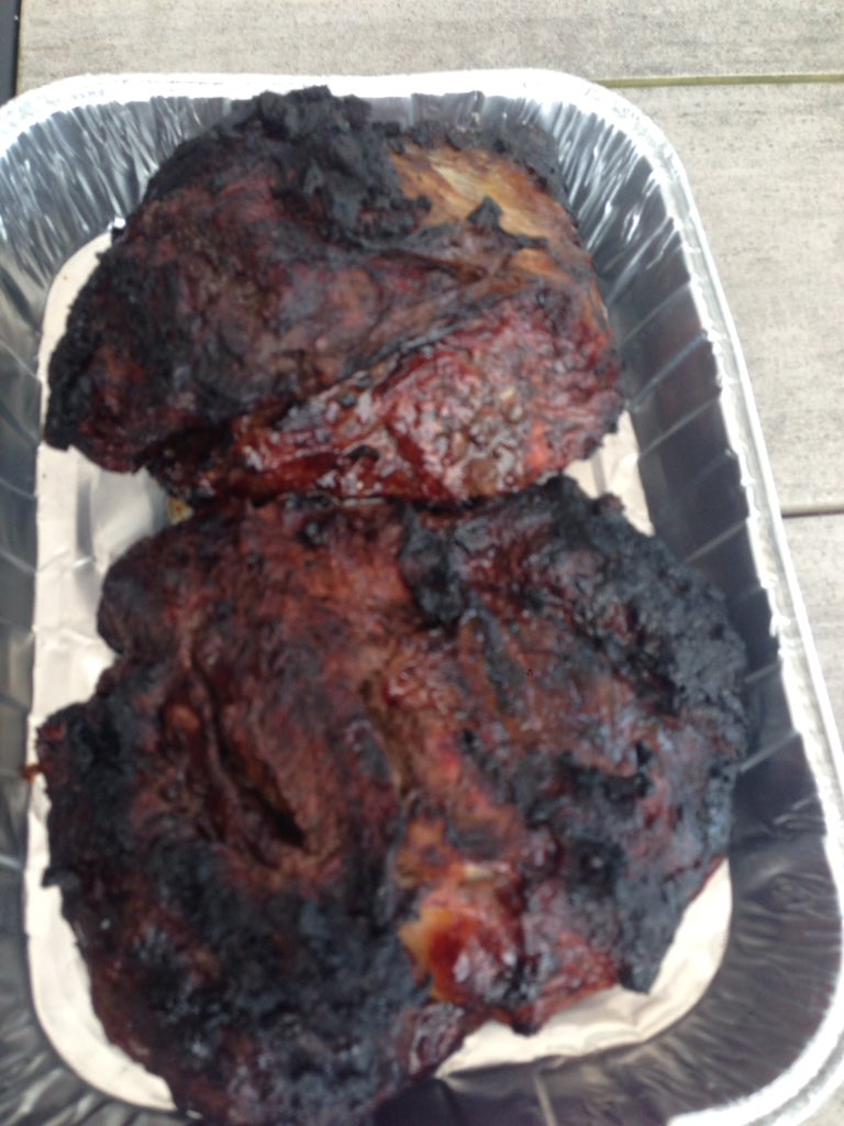 jay_eatz's tweet photo. Gave commercial beef a go, turned out beautiful, used the beer soaked rotisserie recipe from the #RoundUpApp @CDNBeefrecipes #LoveCDNbeef https://t.co/l2ejvslJSI
