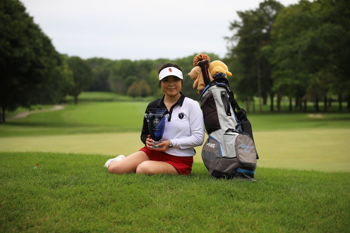 EpsonTour's tweet photo. What's In the Bag with @robynnhyr ποΈββοΈ #PHCClassic #Road2LPGA
Find out β‘οΈ https://t.co/jI9v8gI4VN https://t.co/g6qyFotgw2