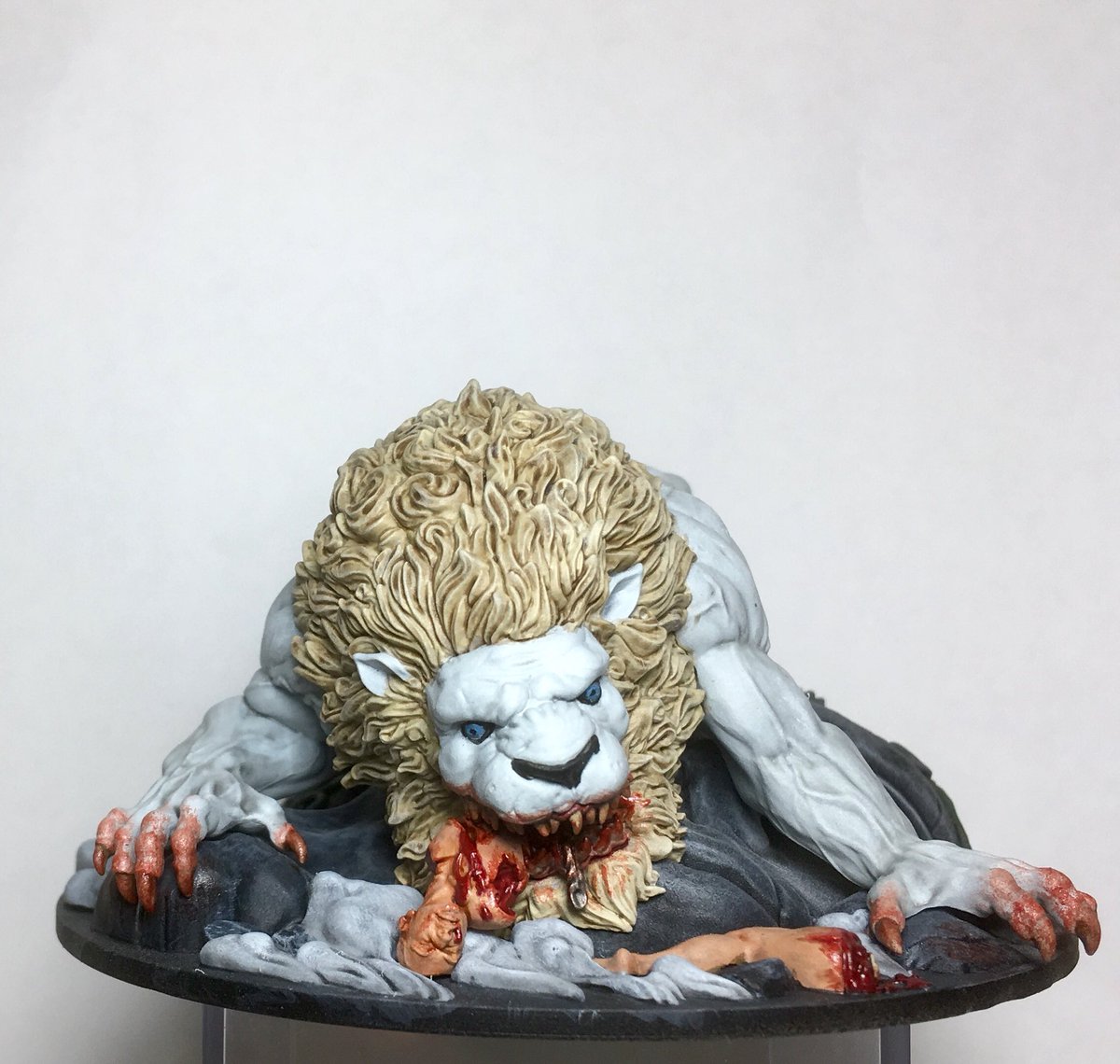 Painting Man Danit On Twitter Finished The Kingdom Death White