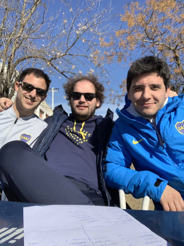 diegoromera's tweet photo. Fin de semana Xeneize 🇸🇪. Otra #CopaSocios realizada por la secretaria de futbol de @Interiordeboca en Lincoln, con la participación de 12 peñas de la región. Muchas gracias a todos!!
🏆🥇 @Vediadeboca 
🥈 @XeneizeTL 
🥉 Lincoln https://t.co/eJwI5xLscW