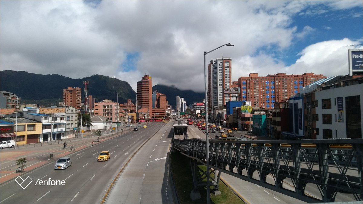 LFernandaCA's tweet photo. Mi hermosa Bogotá 😊♥️❣️ https://t.co/JzxItadWHV