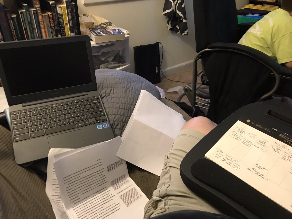 thewordsmith85's tweet photo. Planning for fall teaching, dissertation writing, and the other things I'm trying to do.... And leaving room for crafts... #somuchpaper #alltheplanning #organzingmylife https://t.co/Rq05i0mrDU