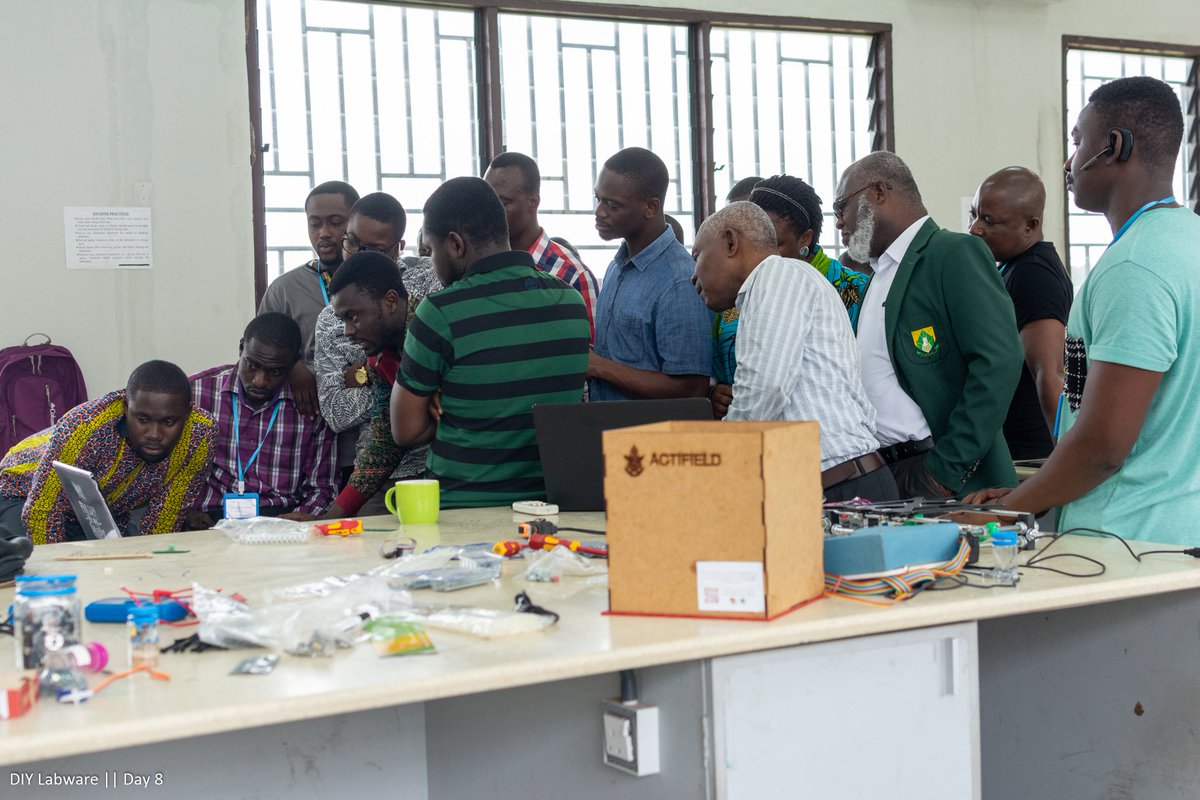 DIY Labware tweet media