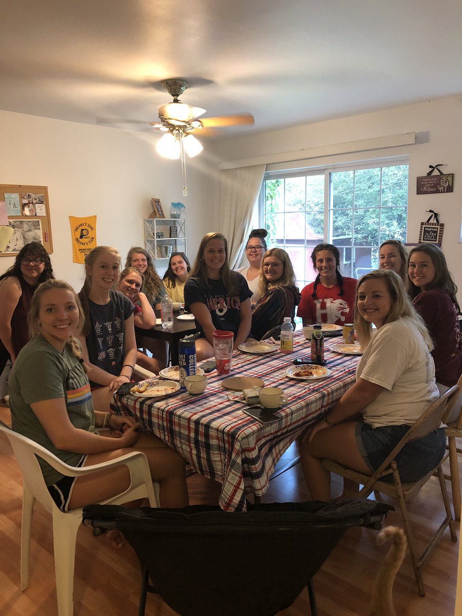 linzmbabe21's tweet photo. Annual lasagna dinner!! #SWAT #CalmBeforeTgeStorm https://t.co/hHUTHtjsmH