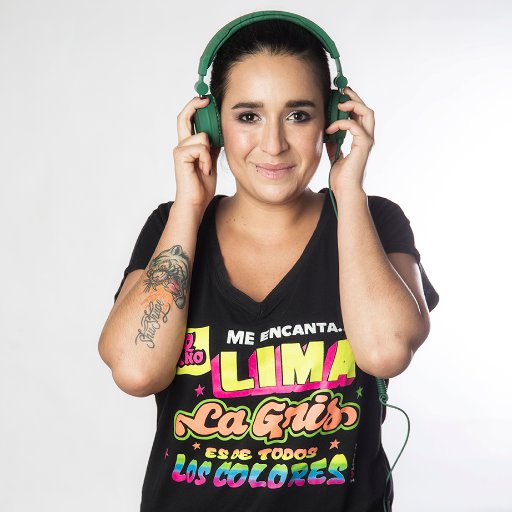 Ella es Shushupe la DJ majestuosa y lúdica. Refresca mi mente y mi vida <a href="/djshushupe/">Shushupe</a> <a href="/jdealthaus/">Jaime de Althaus</a> @blogcyh @2MAnalytics <a href="/pavese/">RocioSilvaSantisteban</a> <a href="/danielyovera/">Daniel Yovera</a> <a href="/CMHNTM/">Con Mis Hijos No Te Metas</a> <a href="/malditaternura/">b</a>