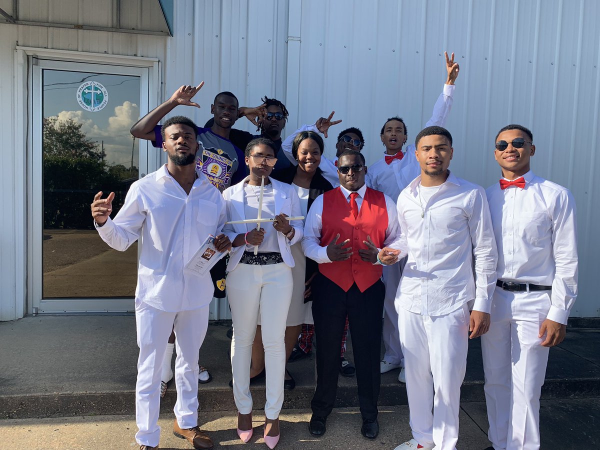 ShayRobin48's tweet image. Gone but not forgotten...
#LONGLIVEMARKEL 💙🕊