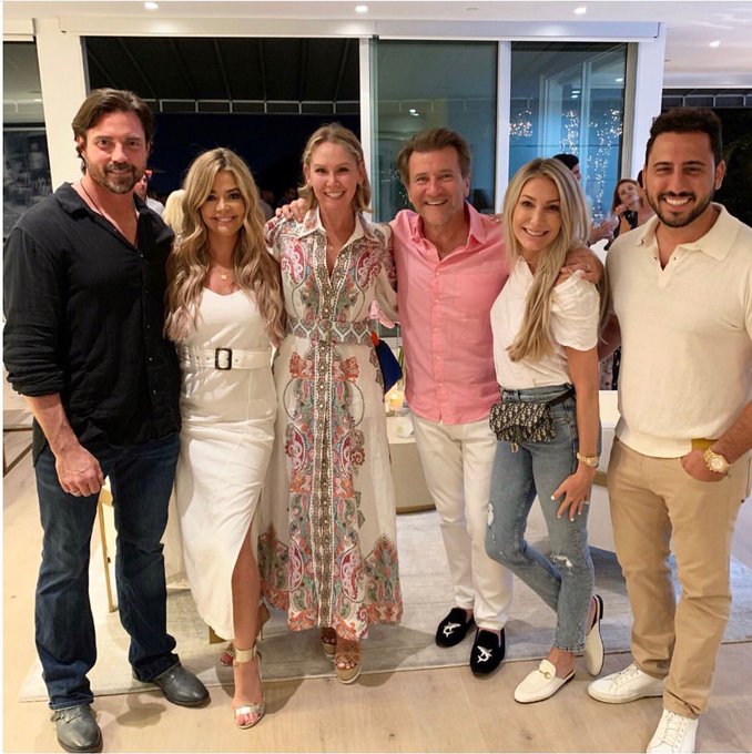 About last night.... amazing night, thank you Robert and Kym for having us. Fun catching up with friends<a href="/tag/pray25"class="tags"><span>#pray25</span></a>