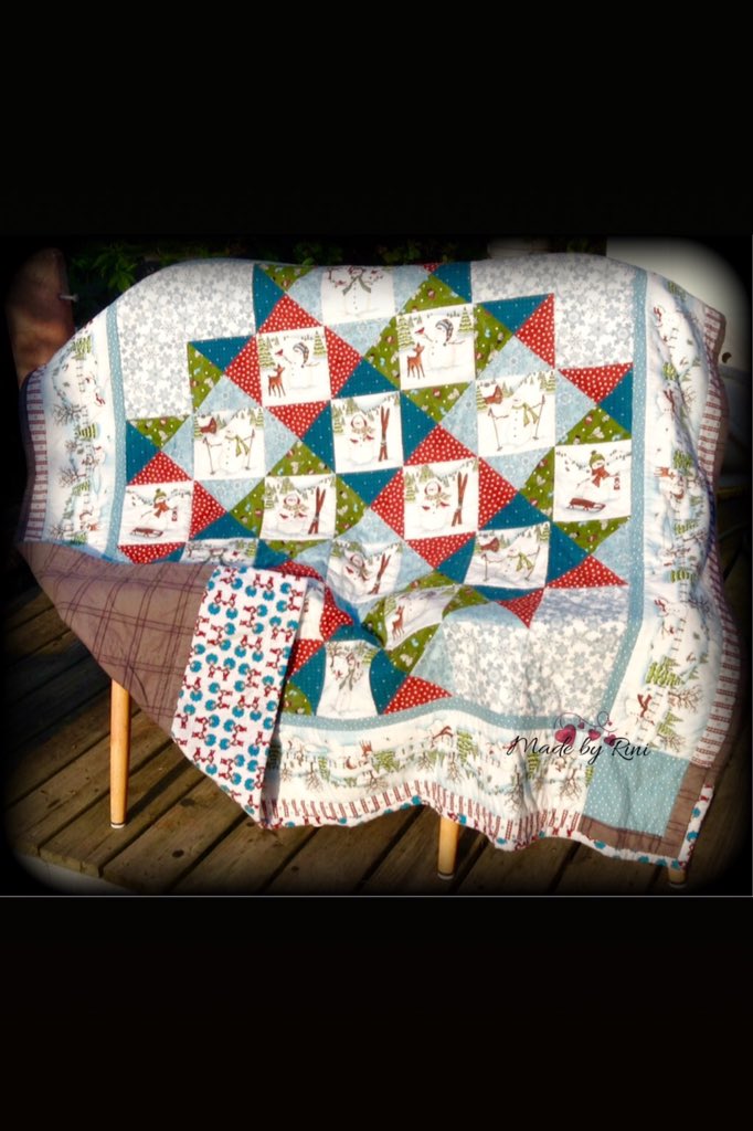 MadebyRini's tweet photo. I finally finished this quilt last friday, the size is about 56"x56". The front and back are flannels and I put cotton batting in between as requested by my husband. 

 #isew #imakequilts #quiltoftheday #myfirstbigquilt #handmade #handmadequilt https://t.co/OvPkEdVhNa