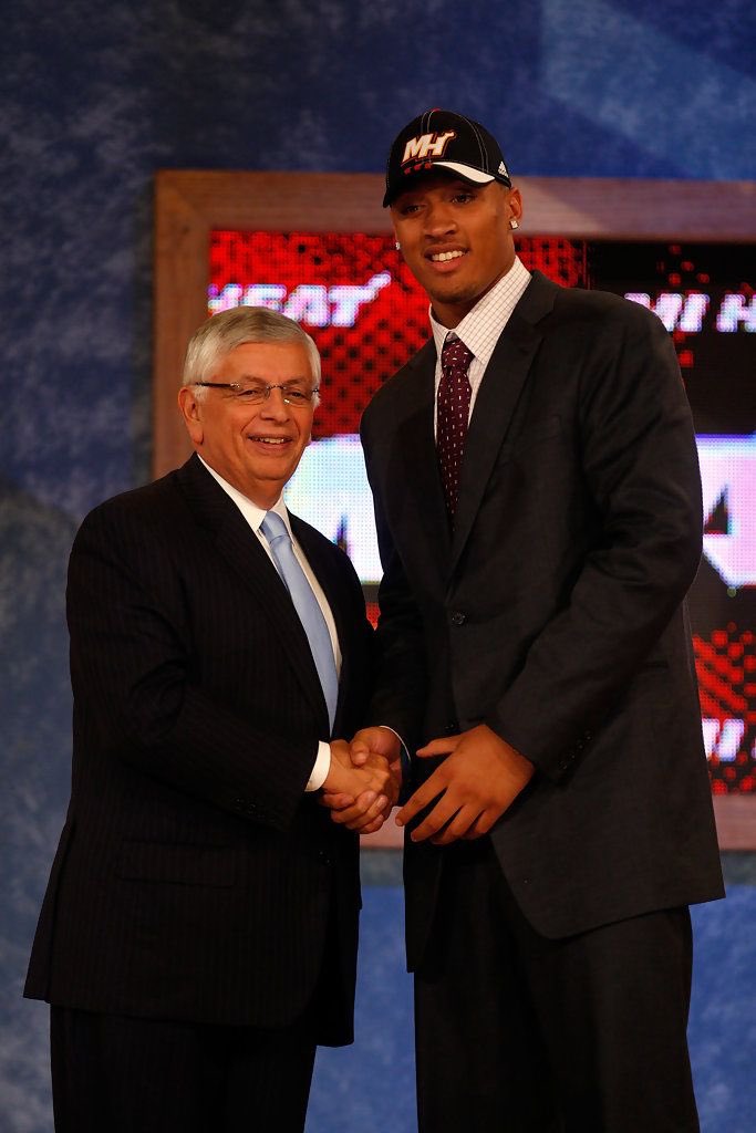 GeniusOfTheNBA's tweet photo. Fun fact: D🌹 and Michael Beasley were the #1 &amp; #2 picks in the 2008 NBA Draft. 

They had both signed with the Detroit Pistons this offseason. https://t.co/YfYxoxAclw