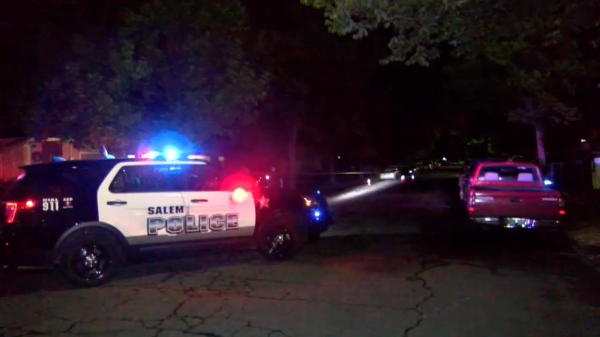 fox12oregon's tweet photo. Police investigating stabbing in Salem. https://t.co/iakn02t9Un https://t.co/yznrZKc7qo