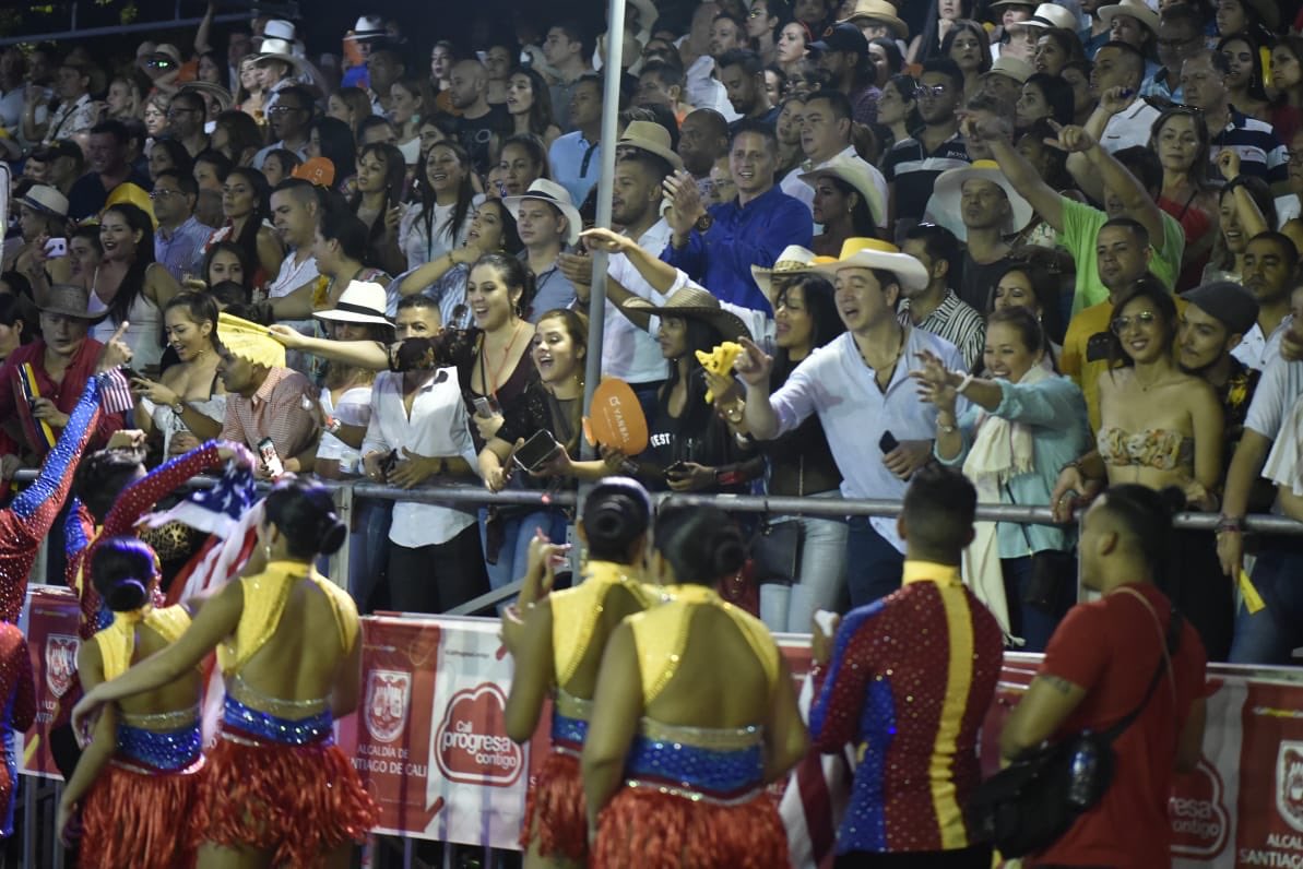 FeriaVive's tweet photo. ¡¡¡Feria de Cali Pa’ rato!!!
https://t.co/CIJszKRPy7 https://t.co/TsaPq4LceL