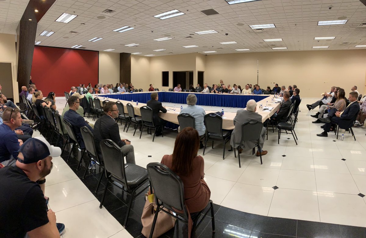 BouncerCoach's tweet photo. Association of Club Executives (ACE) open Board Meeting. Nice, large group!
#proactivework #aceboard #COAST #edexpo2019 https://t.co/4VUp0dFpRv