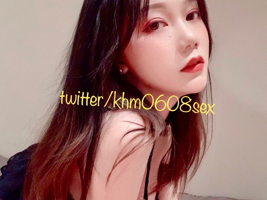 요즘 잘나가는 분들은 얼굴까고 하시더라구요.. 저도 동참합니다❤️리트윗환영
#살색계 #누드 #가슴 #섹트 #암캐 #일탈녀 #발정녀