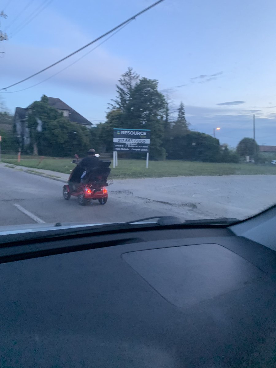 cvarju's tweet photo. @CKingery_LPD @StuBishop_LPD @OfficialLivePD just saw a familiar person riding down Franklin Road in Lawrence, IN https://t.co/vnmbP8J9J9