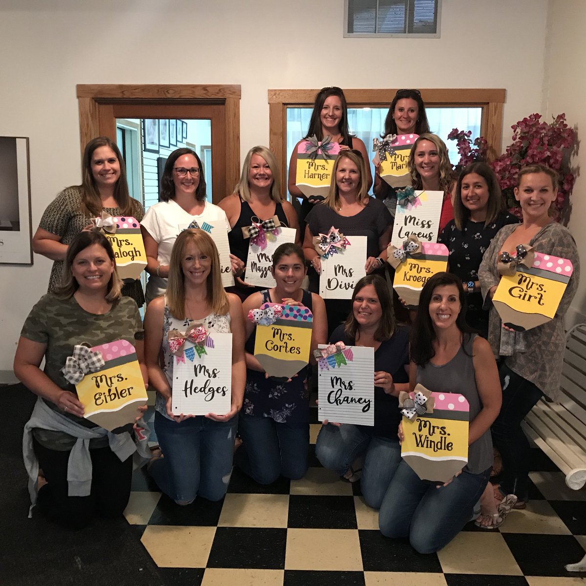 HarnerKristina's tweet photo. #scssummerfun Here’s to a great school year! https://t.co/5fyqVqGsaU