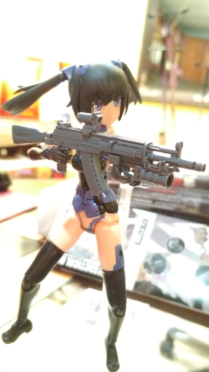 Hikekura's tweet photo. Well it was a good weekend #framearmsgirl #innocentia #modelkit #plamo #kotobukiya https://t.co/Yv0El23u3W