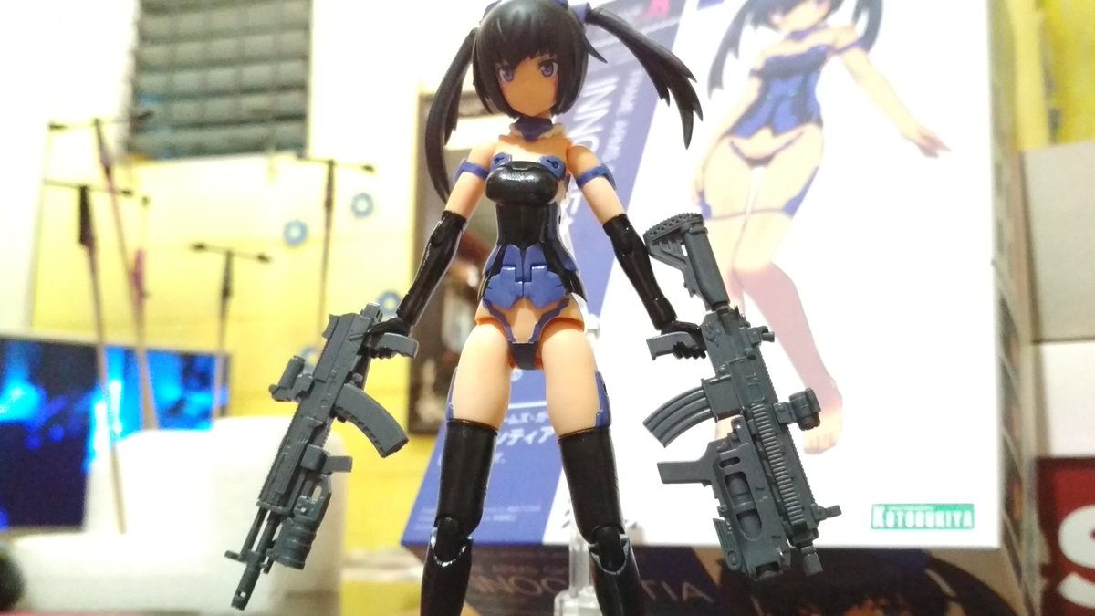 Hikekura's tweet photo. Well it was a good weekend #framearmsgirl #innocentia #modelkit #plamo #kotobukiya https://t.co/Yv0El23u3W
