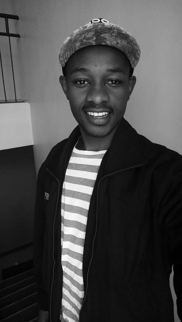 TymoRaboranks's tweet photo. HAPPY BIRTHDAY TO ME 🎂✅😂
RT 💯💯✅
#MRTIM
#raboranksradio
#MondayMotivation https://t.co/FsAfC64Bun