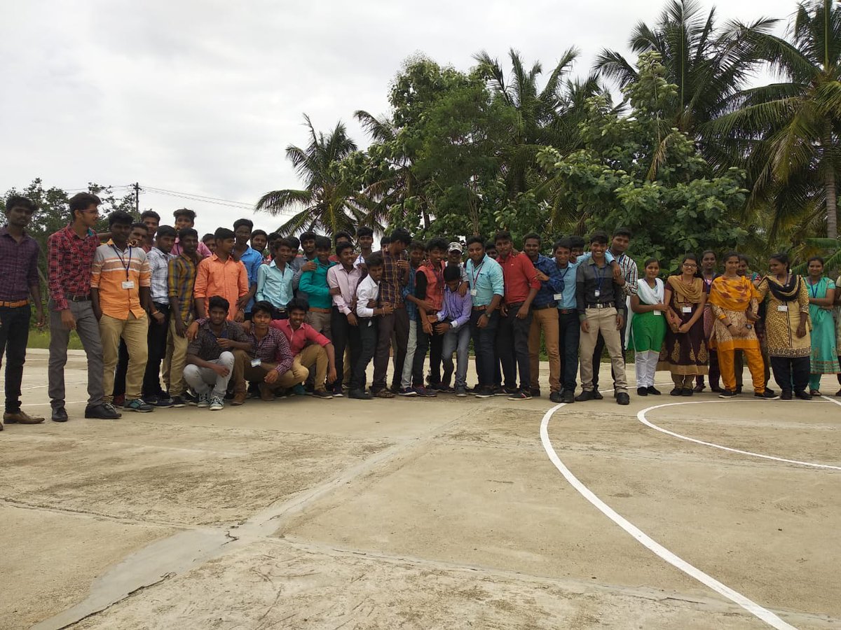 mahendra_edu's tweet photo. Another activity organized for the 2nd year students of #Civil, BM, #Mechanical, #EE, MCT department, #MCE on the concept - 'Teamwork, Leadership qualities, and Non-verbal Communication'.
#CollegeActivity https://t.co/rMOR2vZXjc