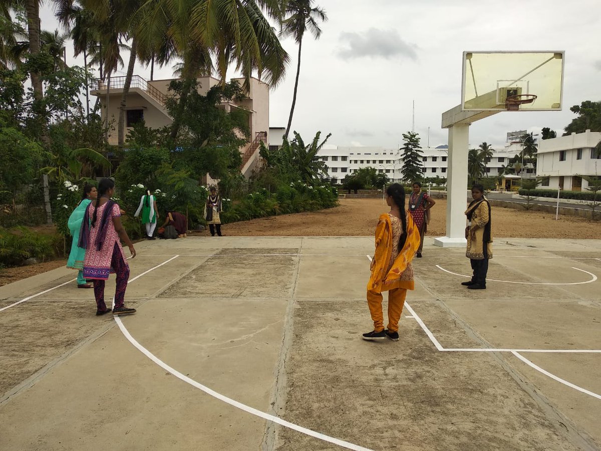 mahendra_edu's tweet photo. Another activity organized for the 2nd year students of #Civil, BM, #Mechanical, #EE, MCT department, #MCE on the concept - 'Teamwork, Leadership qualities, and Non-verbal Communication'.
#CollegeActivity https://t.co/rMOR2vZXjc