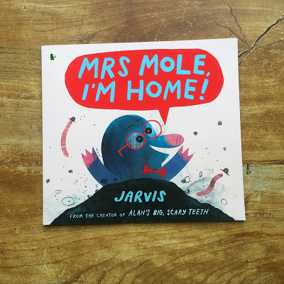 BookBairn's tweet photo. "We loved it so much I renewed it and renewed it and then I bought a copy." https://t.co/dUscGuCq2B #RepeatReads #Books #PictureBooks https://t.co/BdpdvNTwiI