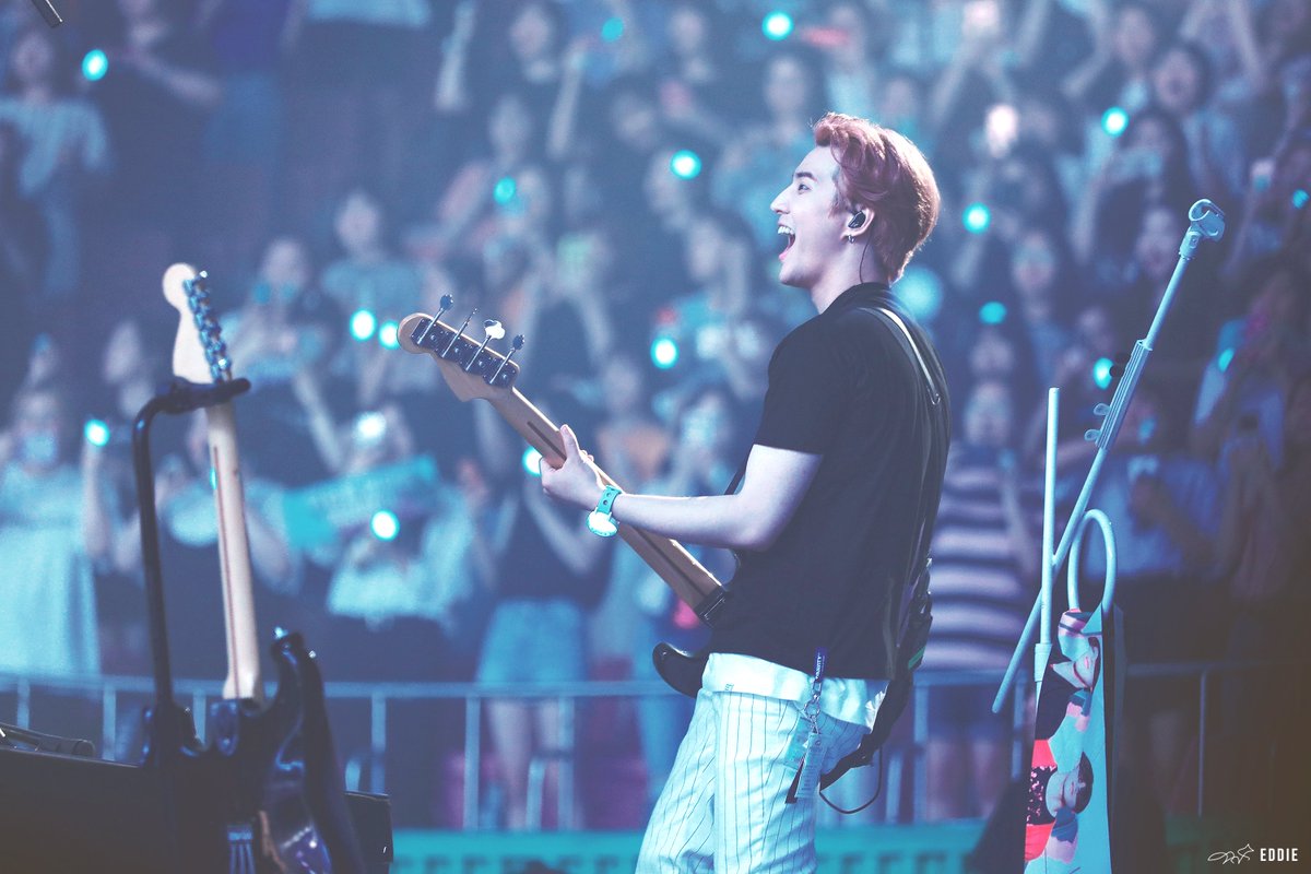 Eddie_day6's tweet photo. 190811 DAY6 GRAVITY CONCERT #YOUNGK #영현 #영케이 https://t.co/UYTdzlHk4Q