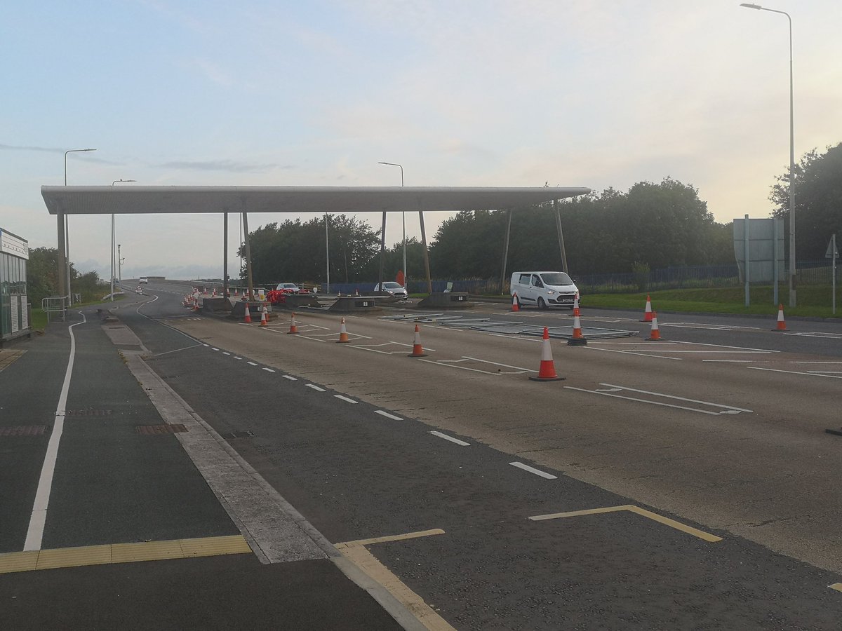 Commuters enjoying the toll free Cleddau Bridge, Pembs. In the next few weeks this whole structure will be gone, after 44 years of history. Live from here shortly on <a href="/BBCRadioWales/">BBC Radio Wales</a>