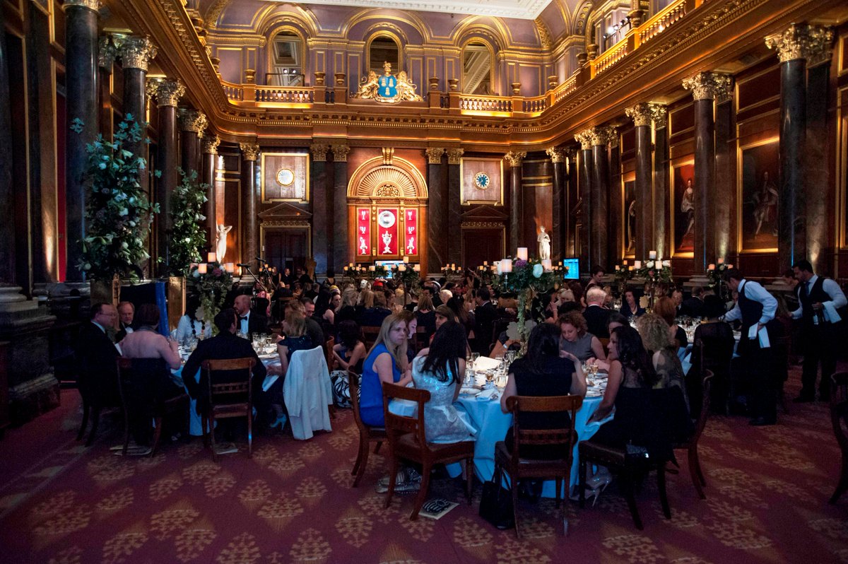 mlchandler01's tweet photo. #SixYearsAtCitz 1. My first ever day: Fundraising Dinner 2013. A baptism-of-fire to the world of @CardboardCitz. The brilliant talent of the actors, grandeur & scale of the event, dazzling celebrity guestlist #KateWinslet @TraceyEmin #RayDavies was overwhelming. https://t.co/kcyadIncOF